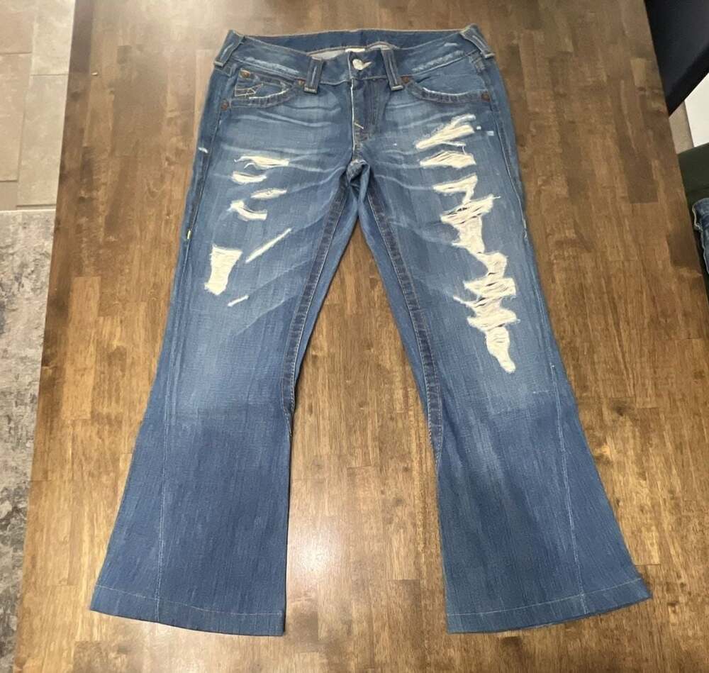 True Religion Brand Jeans Women Distressed Blue Denim Size 31 x 27 Made in USA